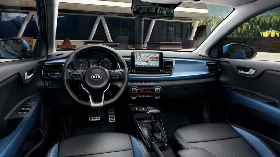 Kia Rio facelift представила первую бензиновую трансмиссию mild-hybrid, разработанную Kia